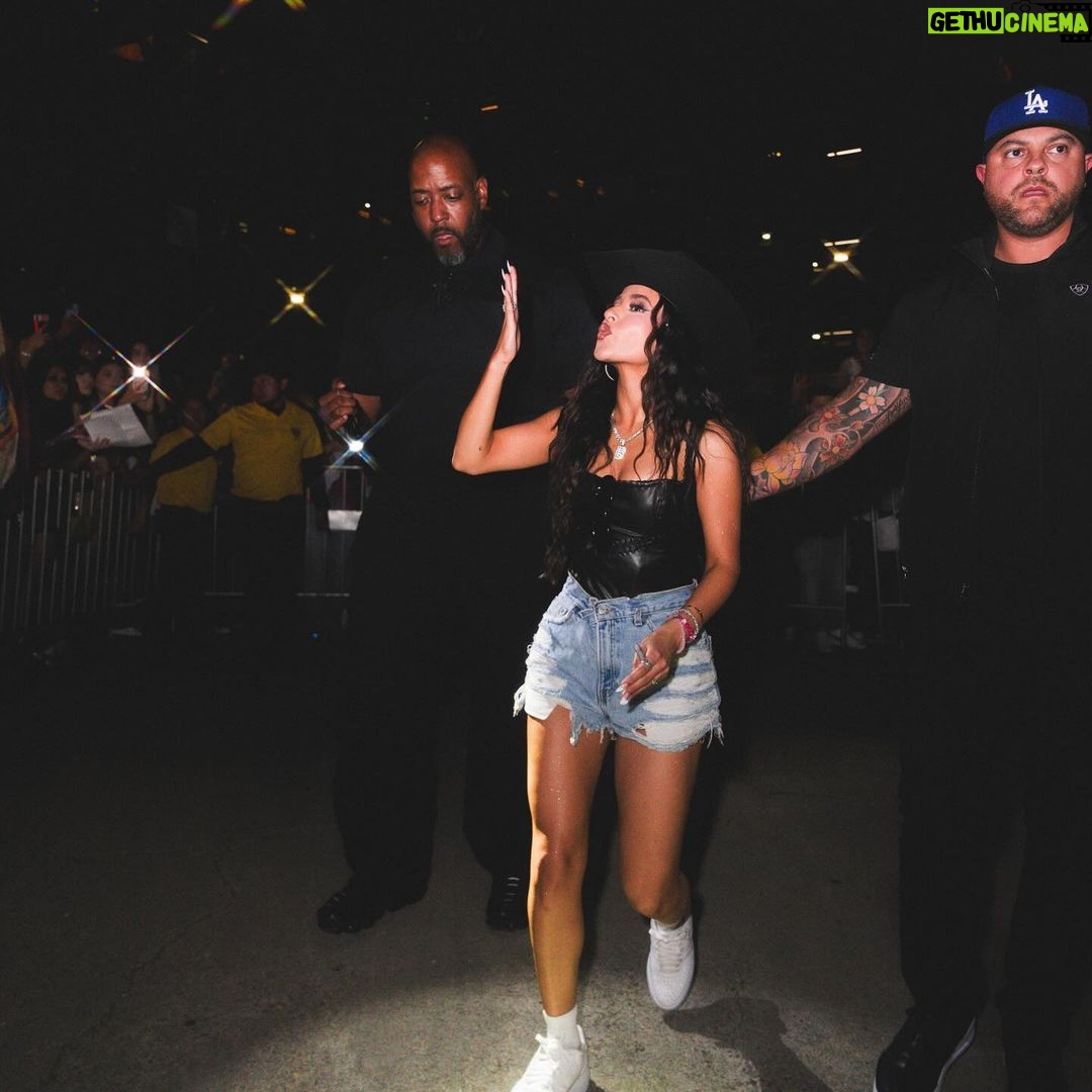Becky G Instagram - Night 1 and 2 in the Bay Area was amazing thanks to you guys. ✨🫶🏽