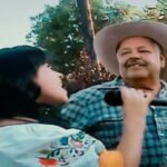 Becky G Instagram - Querido Abuelo - celebrarte es para hoy y siempre. gracias por ser alguien a quien encuentro en cada esquina de mi vida. 🤎 Canción y vídeo disponibles ahora.