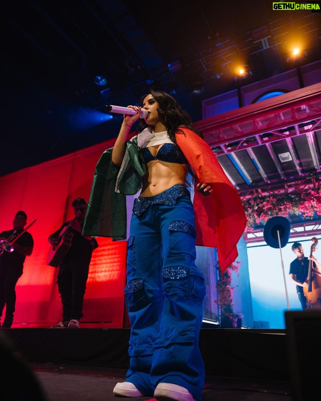 Becky G Instagram - I have no words to describe last night 💙 After dreaming of this moment for years, I officially kicked off my first headlining tour and it could not have been more special. Thank you for all of the love Boston and New York I’ll see you tonight. Welcome to Mi Casa. 🫶🏽🥹