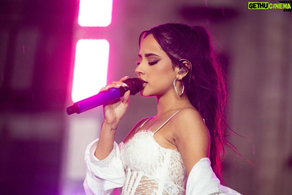 Becky G Instagram - Gracias for having me @todayshow🫶🏽 And if you haven’t heard MY NEW ALBUM ‘ESQUINAS’ IS COMING SOOOOOON 🤎🥹
