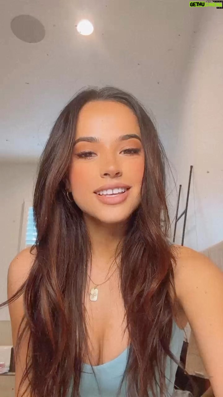 Becky G Instagram - MI CASA, TU CASA TOUR TICKETS ARE ON SALE NOW π«Άπ½π This is such a surreal moment for me. Nos vemos pronto!!! β¨