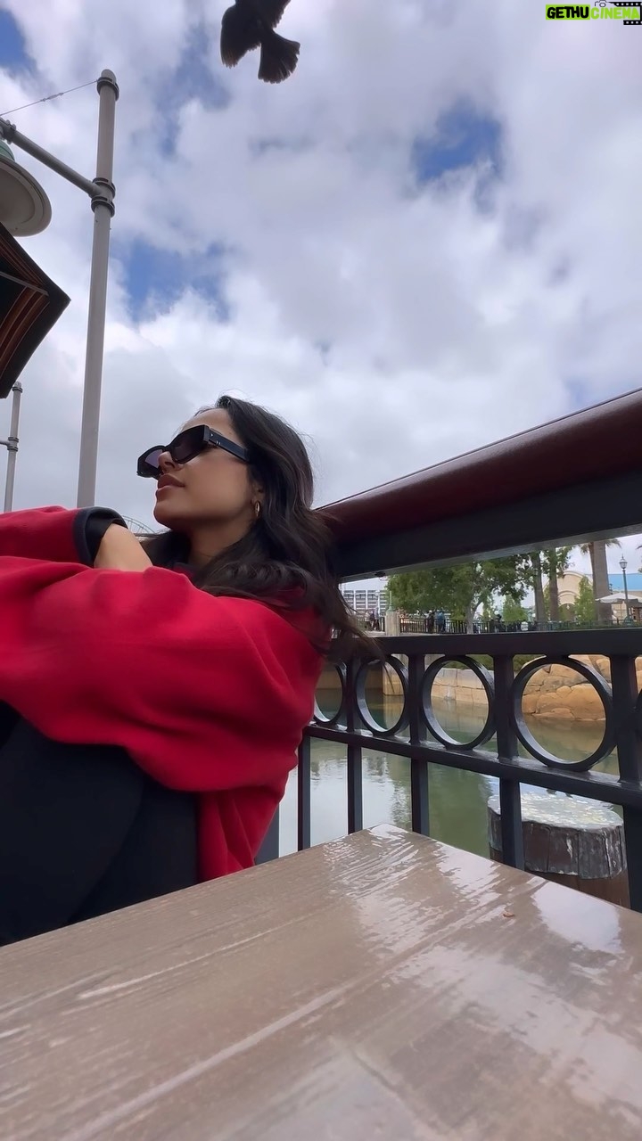 Becky G Instagram - Thankful for beautiful moments like this. 🤍