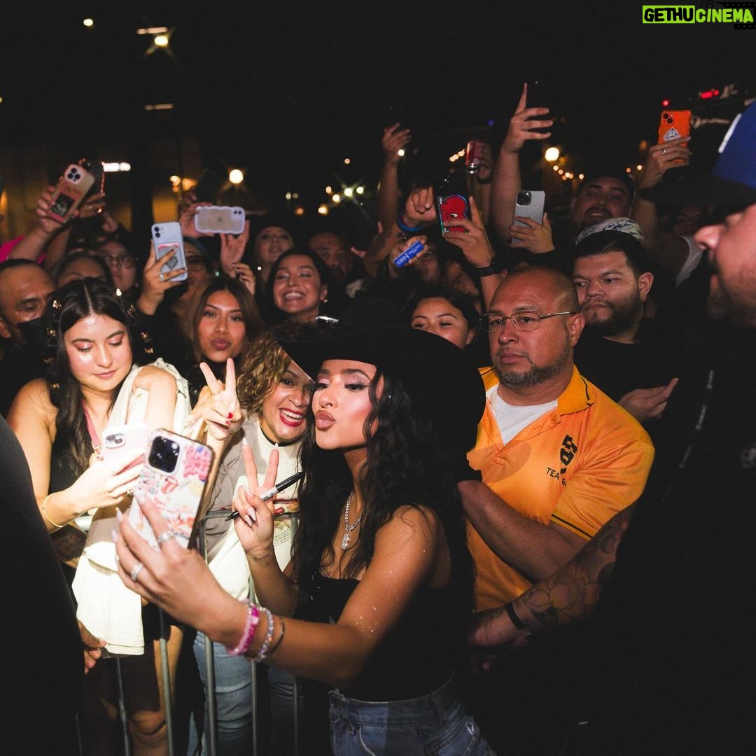 Becky G Instagram - Night 1 and 2 in the Bay Area was amazing thanks to you guys. ✨🫶🏽