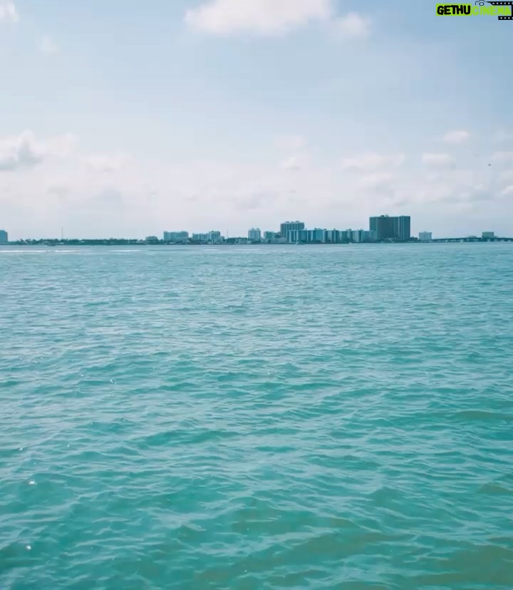 Becky G Instagram - MAMIII TAKES MIAMI ✨ until next time 🤍 Miami, Florida