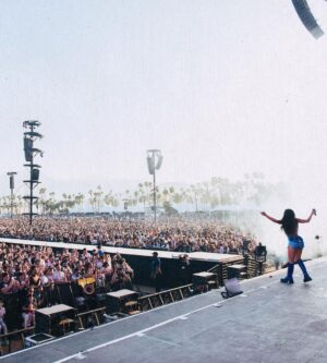 Becky G Instagram - INGLEWOOD ➡️ #BECKYCHELLA 🥹
