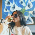 Becky G Instagram - You know the vibes ✨ *hint hint* Send Songs baby😉 estamos en modo ✍🏽