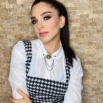 Begüm Akkaya Instagram – ♣️

Make up- @cananhzl