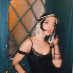 Begüm Akkaya Instagram – 🖤