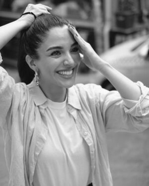 Begüm Akkaya Instagram - Click on black&white
📸 @bsrdeveli