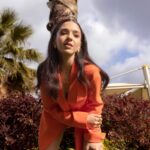 Begüm Akkaya Instagram – Fotoğraf: @ayhanakbasofficial
Styling: @cestlavie.istanbul
Makyaj: @cuneytseven
Saç: @cengizakdumann
Mekan: @radissonbluottomare
PR: @basakgunesberk 
@retouchmagist June 23’ issue🌻