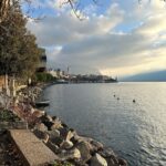 Begüm Kütük Instagram – Yeni yıl coşkusunu en güzel hissettiren #MontreuxNoelMarché de uçan Noel Baba’yı görmeye geldim evet🥰🎅🏻🎄