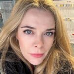 Begüm Kütük Instagram - Pişşt beni özledin mi? @erdil ♥️ Como, Italy