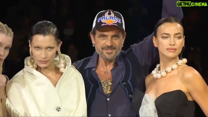 Bella Hadid Instagram - Closing @viviennewestwood by @ndreaskronthaler .., will forever be the most special show to me…forever yer bride.,. I love you 🤍🤍🤍🤍🤍🤍🤍