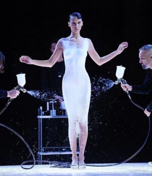 Bella Hadid Instagram - There is no singular person more important than the next. Only together can we make magic …. Thank you for all of the love …. I am still speechless!🤍

Repost from @coperni
•
Thank you @bellahadid for this magical moment that will stay engraved in our minds and hearts forever. Thank you for your trust, love and the most mind blowing performance. We are so proud of what we created all together. 
None of this would have been possible without Manel Torres and his talent. When fashion meets technology 🤍