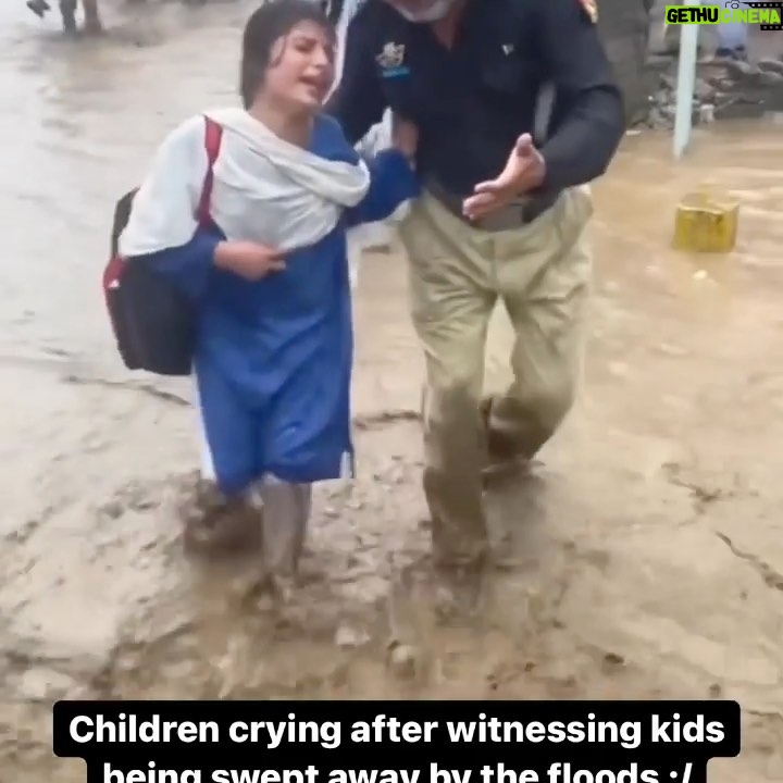 Bella Hadid Instagram - This doesn’t even seem real, but is a reality to so many. More than 1000 people — a third of them children — have died during severe flooding across Pakistan. From June through August, 2022, torrential monsoon rains washed away entire villages and infrastructure across Pakistan’s four provinces, affecting at least 33 million people. 4 million acres of crops have been destroyed and 800,000 livestock have died. Not only is this traumatizing for the people of Pakistan but it will also ,long-term, increase food insecurity across the country and will have a severe impact on the economy… “Pakistan has been facing increasingly devastating climate-induced drought and flooding,” says IRC Pakistan country director Shabnam Baloch. “Despite producing less than 1% of the world’s carbon footprint, the country is suffering the consequences of the world’s inaction.” … This is a climate crisis and we need to be there for the people of Pakistan. $2.50 can provide micronutrient sachets for a pregnant mother and young child $12 can provide a hygiene kits with soap, sanitizer, detergent, buckets, menstrual supplies, etc – enough for 3 months for a family. $55 can provide a carton of 55 ready-to-use-therapeutic food sachets that can treat a child suffering from severe acute malnutrition for 6-8 weeks. UNICEF is on the ground, delivering lifesaving medical supplies, safe water and nutrition, mental health support, educational resources and more. I’m putting the link in my bio in case you’d like to donate. If not , spreading the word on this environmental crisis and the people impacted is very important as well. Love you all and God Bless. 🤍