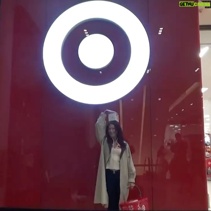 Bella Hadid Instagram - @kineuphorics at @target đ´ Kin is now restocked at Target and in 800 NEW Target locations!! Buy one (1) Feel-Good Flight, and one (1) Feel-Good Flight 50% off while supplies last. https://pages.gotoaisle.com/haJibRocAj Find a Kin at a Target near you https://www.kineuphorics.com/pages/stockists Thank you, my Kins!! THANK YOU TARGETâ¤ď¸