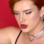 Bella Thorne Instagram - The holidays with @thornedynasty and CYBER MONDAY and free shipping with code!?! 🥹👏👀😘💍