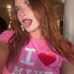 Bella Thorne Instagram - Shirt says all I need to say ** @ Mike white