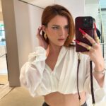 Bella Thorne Instagram - Not so quiet luxury in Paris