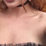 Bella Thorne Instagram - I styled myself and did my make up for this look Thoughts ????
