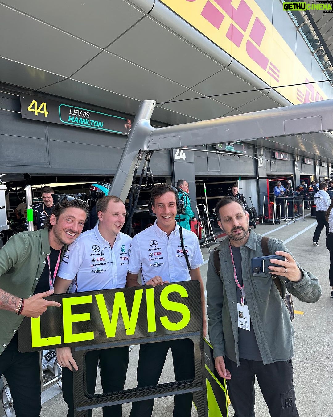 Bella Thorne Instagram - F____ ONEEEEEE Thank u Lewis for an amazing day!! London, United Kingdom