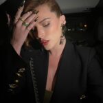 Bella Thorne Instagram - @thornedynasty