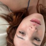 Bella Thorne Instagram - 🤗☀️