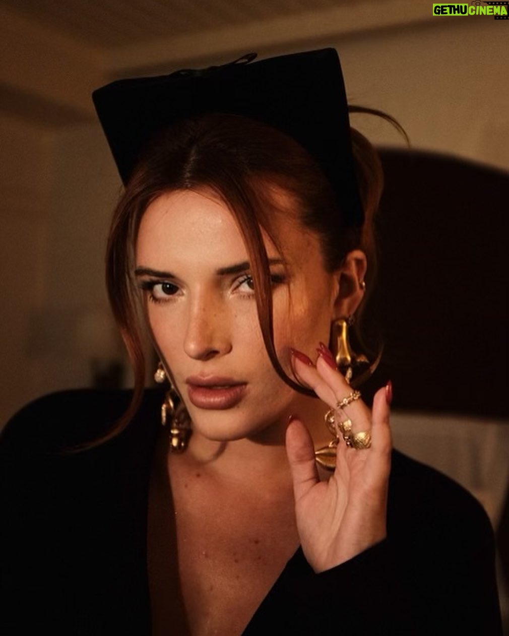 Bella Thorne Instagram - Schiaparelli’s use of female nipples had me thinking about mothers everywhere and how thankful I am for mine. We nourish our children through the nipples before we can nourish their hearts and minds as they grow.