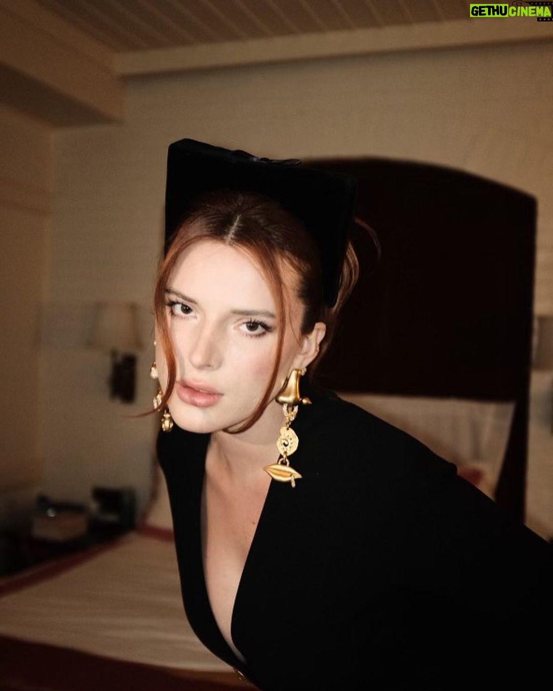 Bella Thorne Instagram - Schiaparelli’s use of female nipples had me thinking about mothers everywhere and how thankful I am for mine. We nourish our children through the nipples before we can nourish their hearts and minds as they grow.
