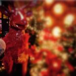 Bernhard Hoëcker Instagram - Liebe Gemeinde, Sollte dieses Jahr der Weihnachtsmann verspätet erscheinen, kann es daran liegen, dass der Chef der Abteilung Schlittenziehung in einem Hamburger Hotel abgestiegen ist. ich wünsche euch allen ein tolles Fest, ein perfektes neues Jahr, alles Gute. Bleibt gesund und passt auf euch und die anderen auf. Lieben Gruß bernhard Hamburg, Germany