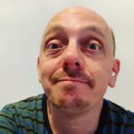 Bernhard Hoëcker Instagram - um 20:15 besuche ich @sigl_hans und wir plaudern ein wenig. Kommt doch vorbei.