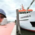 Bernhard Hoëcker Instagram - Endlich geht es los, wir sind wieder auf Insel Tour. Wigald und ich beginnen heute auf Spiekeroog. @wigaldboning @inselspiekeroog