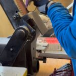 Bernhard Hoëcker Instagram - Da ich immer wieder gefragt werde, was ich für einen schicken Zwicker trage, hier eine kleine Bauanleitung. Als Ausgangsmaterial diente eine billige Drogeriemarktbrille. #zwicker #brille #selbermachen Nachtrag: Ja, das Schlussbild hätte ich etwas professioneller gestalten können… und JA, der Zwicker hält. Bonn, Germany