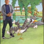 Bernhard Hoëcker Instagram - Hört jetzt in die Hörbuch-Geschichten vom Katzenhuhn von Bernhard Hoëcker und Eva von Mühlenfels rein und lasst euch auf verrückte Abenteuer entführen.😺🎧