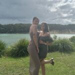 Beth Spiby Instagram - Weddings, kangaroos, skinny dippings, and making new friends ✅ Jervis Bay
