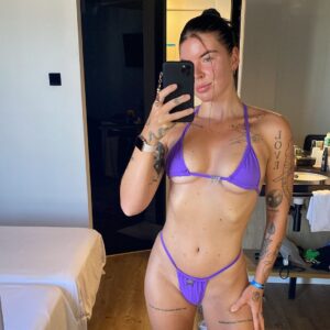 Beth Spiby Instagram - 📍IBIZA