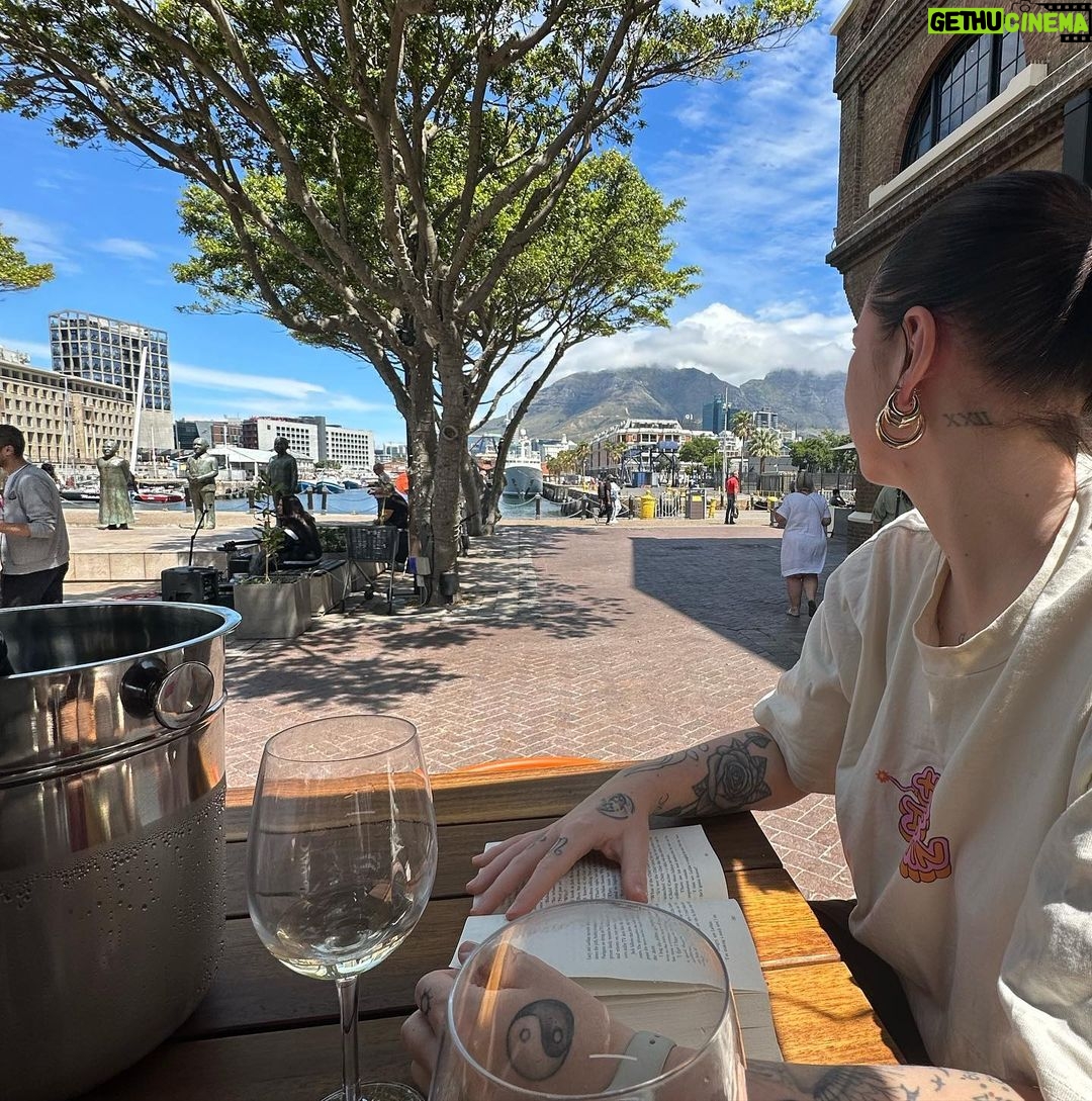 Beth Spiby - 536 Likes - Cape Town 🫶