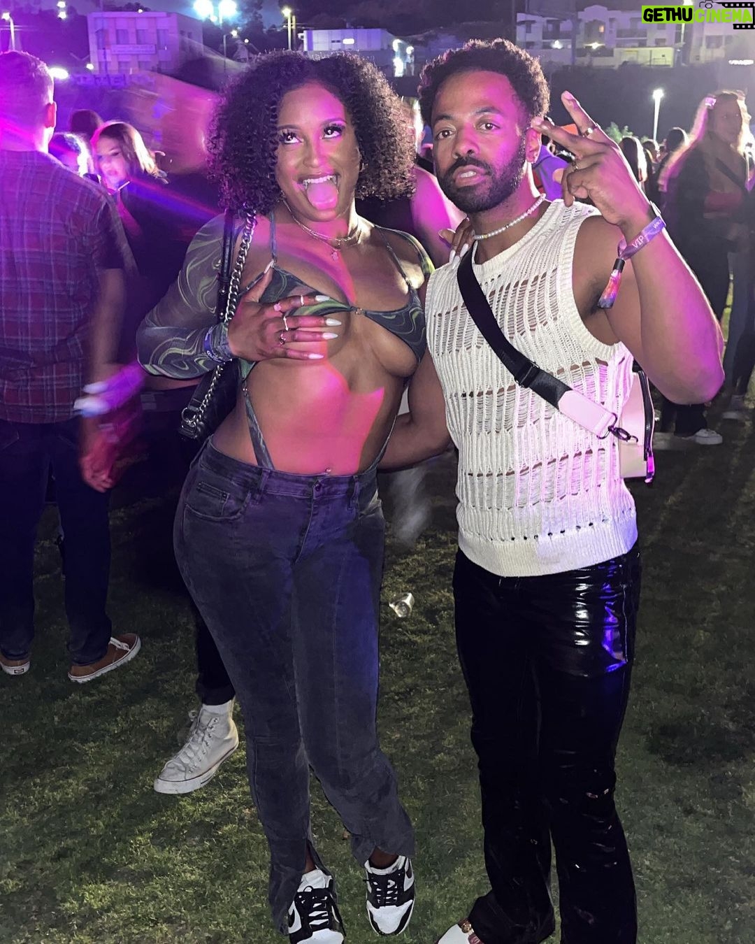 Bethany Clayton Instagram - LA Pride was sooo fun !! 🏳️🌈💕 p.s. @theestallion is still that bitch 🔥⚡️