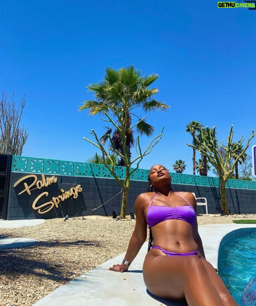 Bethany Clayton Instagram - Hot as hell 🥵 @oneoneswim 💜 Palm Desert, Palms Springs