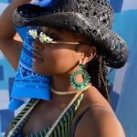 Bethany Clayton Instagram – Ya girl came thru wit all the desert vibessss 🌵🐴🐍✨ Coachella 22’ Day 1 🖤#coachella #coachellaweekend2 #dessert #coachelladay1