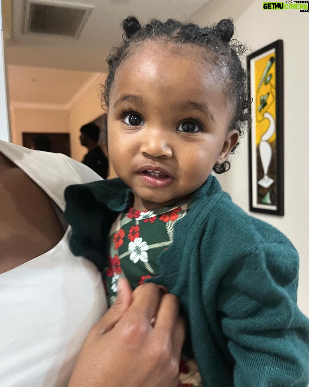 Bethany Clayton Instagram - December Dump 🎄🥰