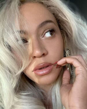 Beyoncé Instagram - 