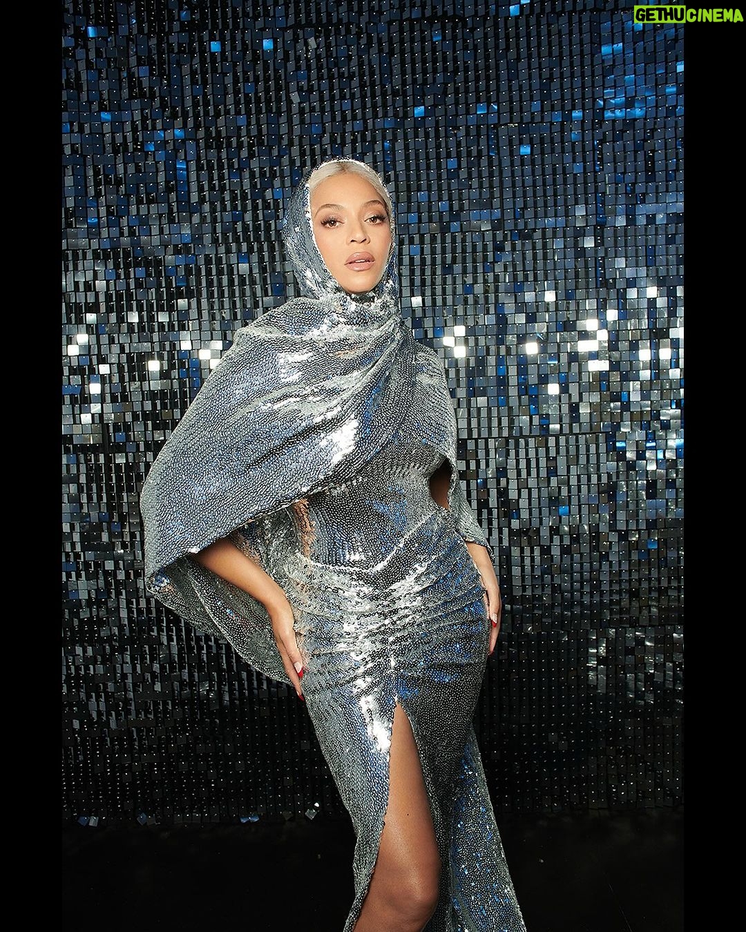 Beyoncé - 6.1 Million Likes -