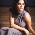 Bhagyashree Mote Instagram - The only person you are destined to become is the person you decide to be.🎭 Ralph Waldo Emerson . . . 📸 @vijaypowarphotography 💄@fabulla_by_lakshmi #new #me #transition #change #different #phase