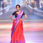 Bhoomika Dash Instagram - Happy to have walked as a Showstopper for, Mega Fashion Show, “SHRINGAR” @boyanika.official @hth_department.odisha Show director - @john_ajay_official Co-ordinated by - @sushreesangeeta_11.01 📸 @asutoshphotomagicofficial TOSHALI CRAFT MELA,Janta maidan
