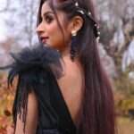 Bhoomika Dash Instagram – First look from the romantic song of the year “ Khojibathu paigali besi “ from the film “Operation 12/17” ♠️
Full song releasing tomorrow in @amaramuzik YouTube channel.

Choreographed by Bollywood Director and Choreographer Nimesh Bhat
Directed by @sudhanshumohansahoo 
Styled and Designed by @ramulicreation 
MUA @chinu_makeup 
Hair @makeupbytulasi Mughal Garden Srinagar Kasmir
