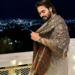 Bhuvan Bam Instagram - Koi aaj buney khwaab, aise kaise 😊