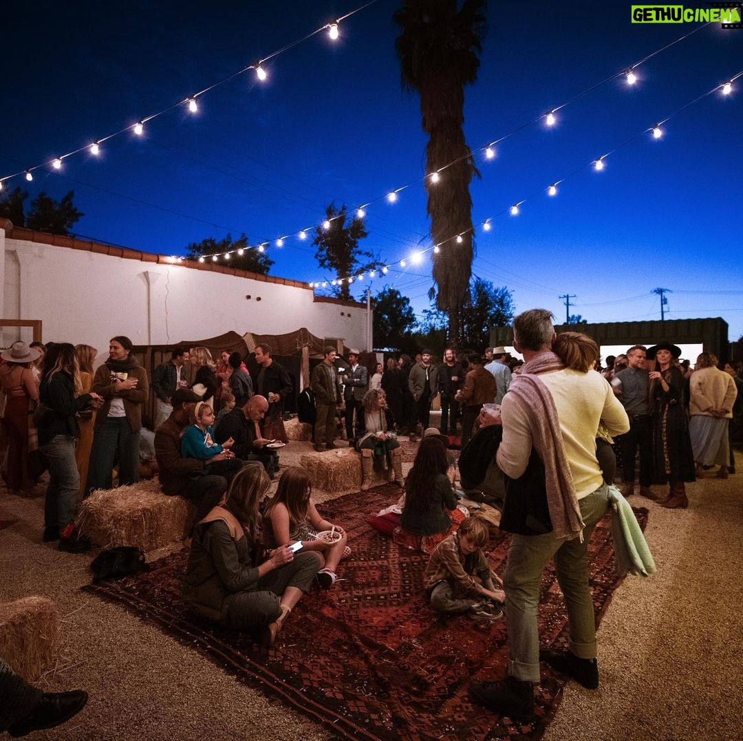 Bianca Roe Instagram - Our last gathering.. was quite spectacular! @inthefieldojai 📷 @nothinmyst