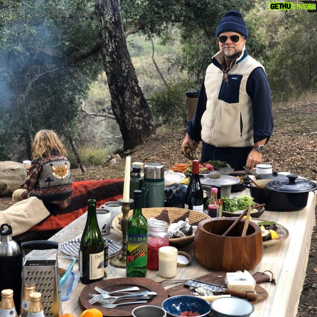 Bianca Roe Instagram - Ojai Staycation.. Closing out the last days of this decade. We’ve chosen to connect with the land that surrounds us, with produce from the local farmers markets.. living with a small foot print and connecting with each other. Home goods now available to purchase please email info@inthefieldojai.com Ojai, California