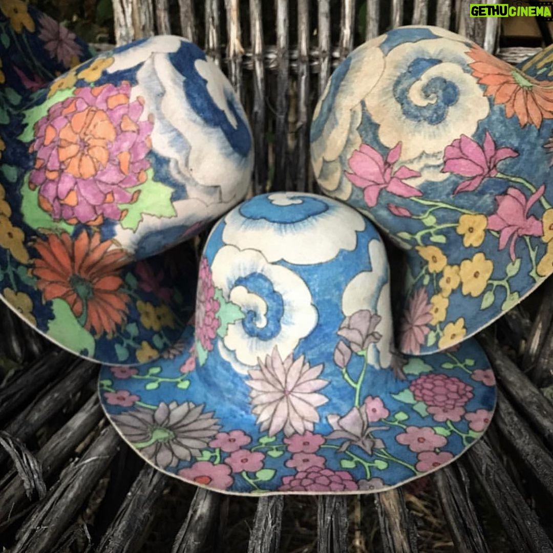 Bianca Roe Instagram - We’re celebrating our commUNITY here on the #eastend this Saturday, and encouraging you to shopSMALL come visit us and explore all that is new and innovative in Ojai! 730 e. Ojai ave, Ojai Ojai, California